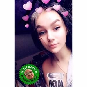 Meet your Posher, Mckenzie